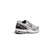 New Balance Herren-Sneaker aus Leder, weiß, Modell M1906R, Größe 3,5, mit schwarzen Akzenten, Mesh-Obermaterial und sichtbarer Dämpfungstechnologie