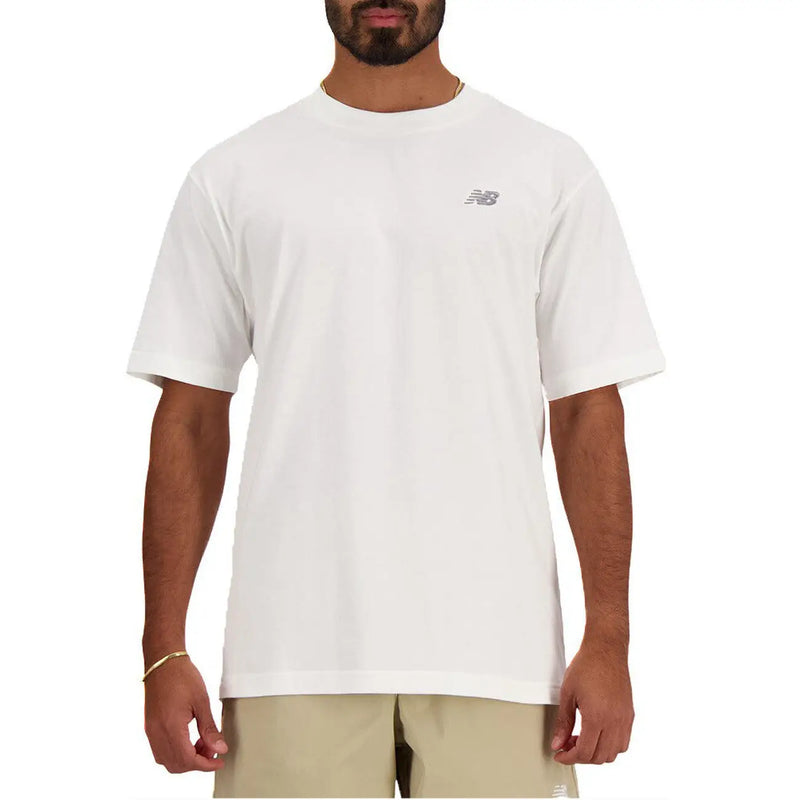 White new balance men t-shirt with short sleeves and subtle gray logo on chest in breathable cotton fabric