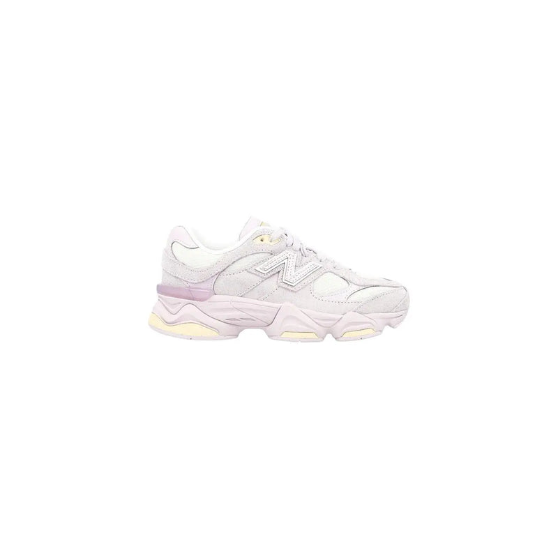 New Balance women suede sneakers lilac leather featuring white and pale pink 501 design with chunky layered sole