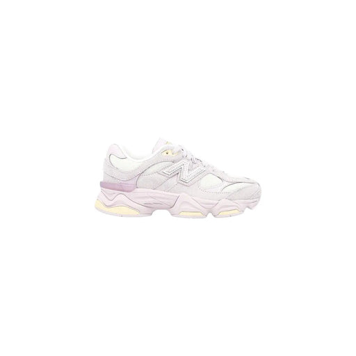 New Balance Damen-Sneaker aus Wildleder in Lila mit weißem und hellrosa 501-Design und markanter, mehrlagiger Sohle