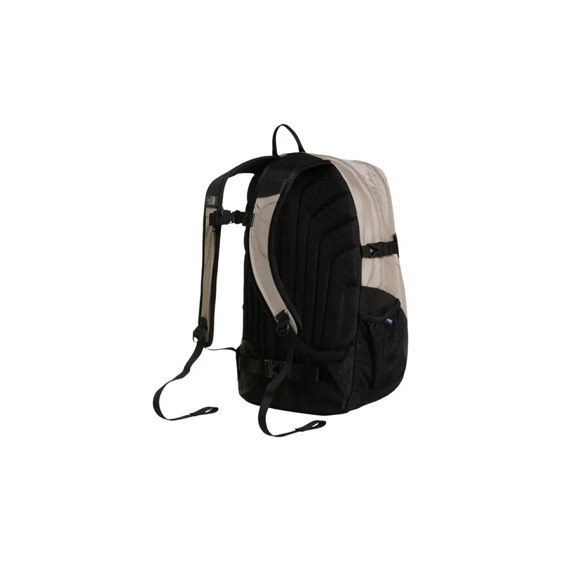 The North Face Rucksack Borealis für Herren in Schwarz und Beige mit Mesh-Einsätzen und verstellbaren Trägern, Vorderansicht