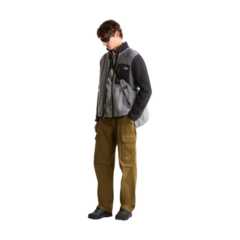 The North Face Fleecejacke Yumiori für Herren in Grau und Schwarz mit strukturierter Vorderseite, Vorderansicht