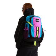 The North Face Herren Hot Shot SE Rucksack aus lila Nylon in leuchtendem Cyan und Pink mit neongelben Akzenten