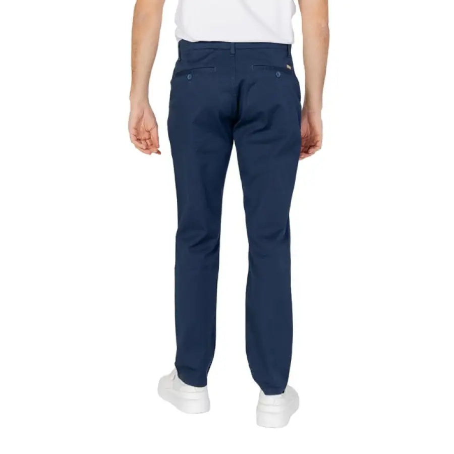 
                      
                        Armani Exchange Men’s Straight Fit Chino Pants - Fashionable Trousers
                      
                    