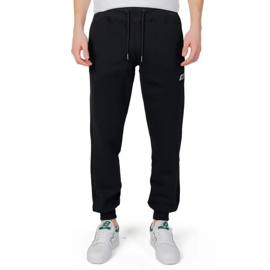 New Balance - Men Trousers - black / S - Clothing