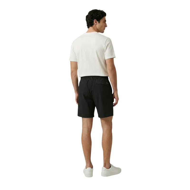 Schwarze Herrenshorts von The North Face mit dezenten Seitentaschen und elegantem, modernem Design, Vorderansicht