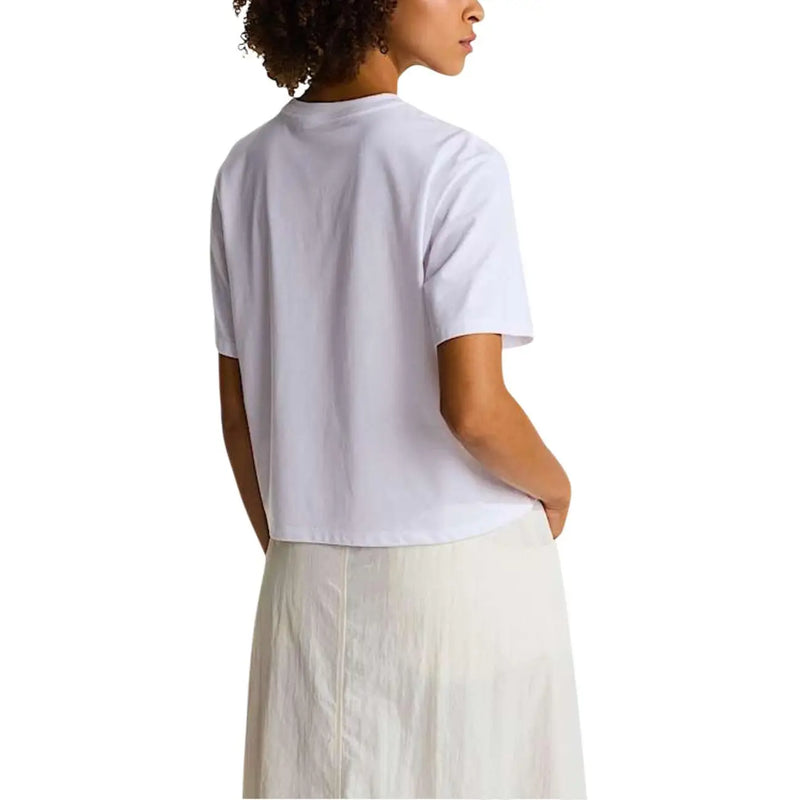 The North Face Damen-T-Shirt aus weißem Baumwollmischgewebe mit Rundhalsausschnitt, kurzen Ärmeln, lockerer Passform und dezenter Struktur