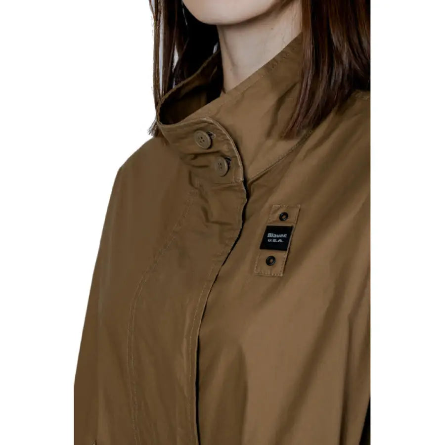 
                      
                        Blauer Blauer Women Blazer featuring The North Face Women’s Resolve Jacket design
                      
                    