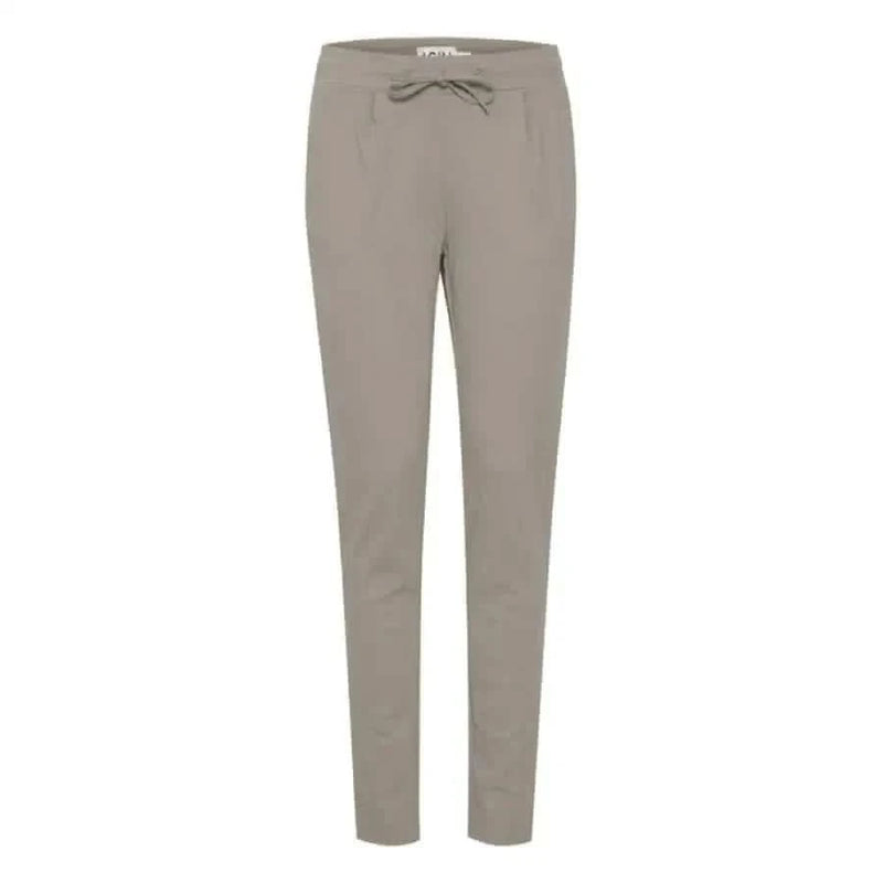 Ichi Ichi women wearing The North Face stretch pant in Ichi Women Trousers display