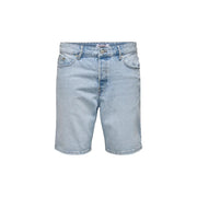 Only Kurze Jeansshorts für Damen in heller Waschung mit klassischem Fünf-Taschen-Design und Knopfverschluss, Vorderansicht