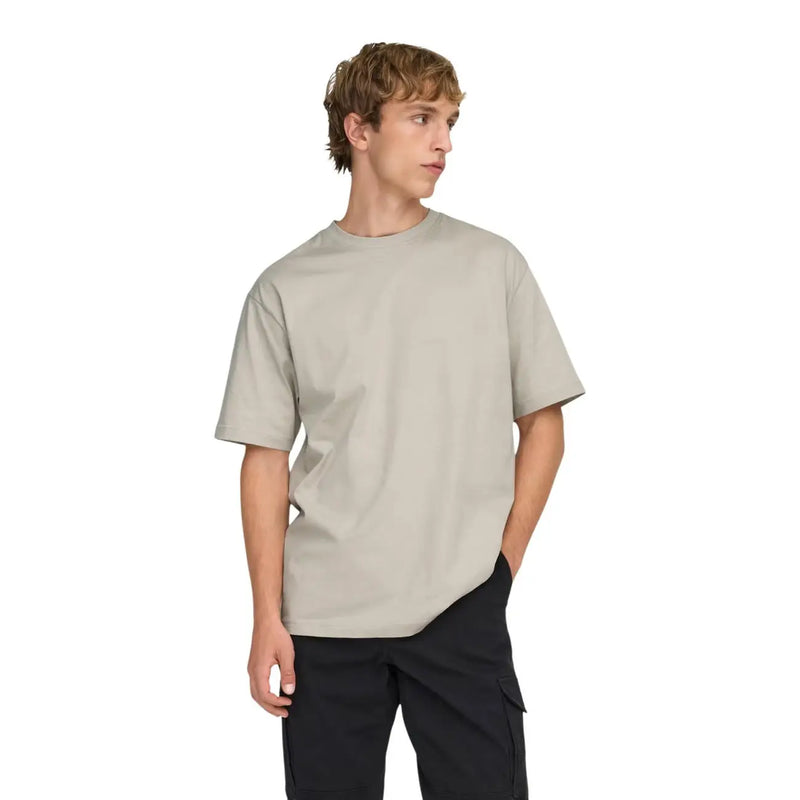 Only grünes Baumwoll-T-Shirt von and sons für Herren, lockere Passform, aus hellbeigem, locker geschnittenem Baumwollstoff mit Rundhalsausschnitt