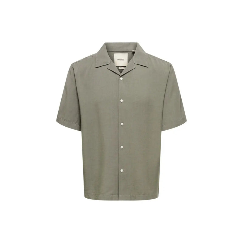 Only & sons men shirt in sleek olive green short-sleeved button-up design with classic collar and white buttons