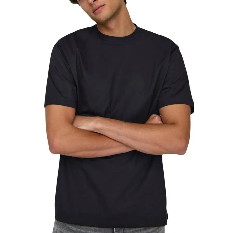 Only & Sons Männer t-shirt Schwarzes Kurzarmshirt mit Rundhalsausschnitt aus weichem Baumwollstoff für die Freizeit.