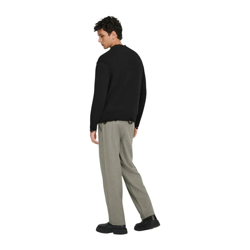 Only Herrenpullover „Tune“ von Sons aus schwarzem Rippstrick mit lockerer Passform und dezenter Struktur, Vorderansicht