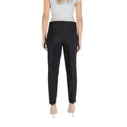 Only Schwarze, taillierte Damenhose aus Polyester mit elegantem, geradem Bein und dezenten Bundfalten – Herbst/Winter-Edition