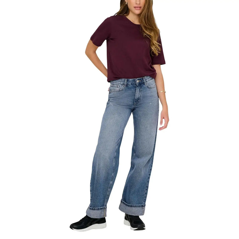 Hellblaue Baumwoll-Denim-Jeans mit weitem Bein für Damen, geradem Bein und umgeschlagenen Säumen von Only