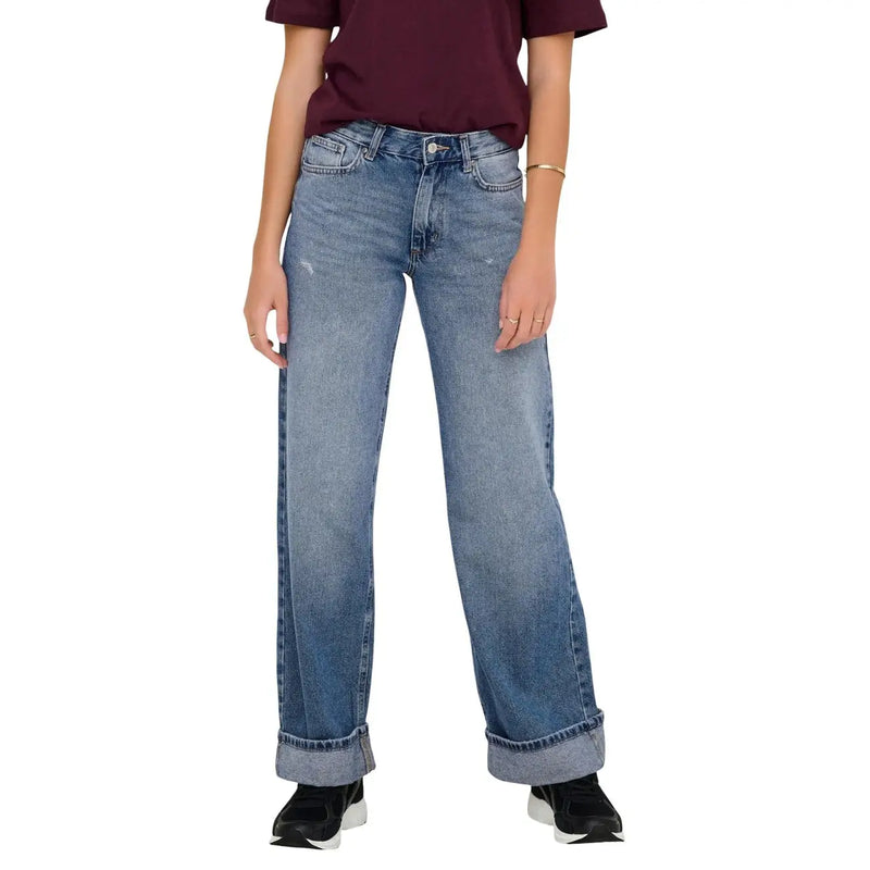 Damenjeans aus hell gewaschenem Baumwoll-Denim mit weitem Bein, lockerer Passform und umgeschlagenen Säumen von Only