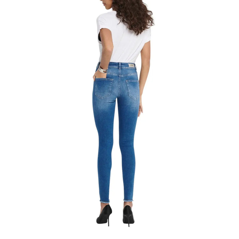 Hochgeschnittene, schmal geschnittene blaue Jeans aus Baumwollmischgewebe mit ausgefransten Säumen für den Frühlingslook von only Frauen
