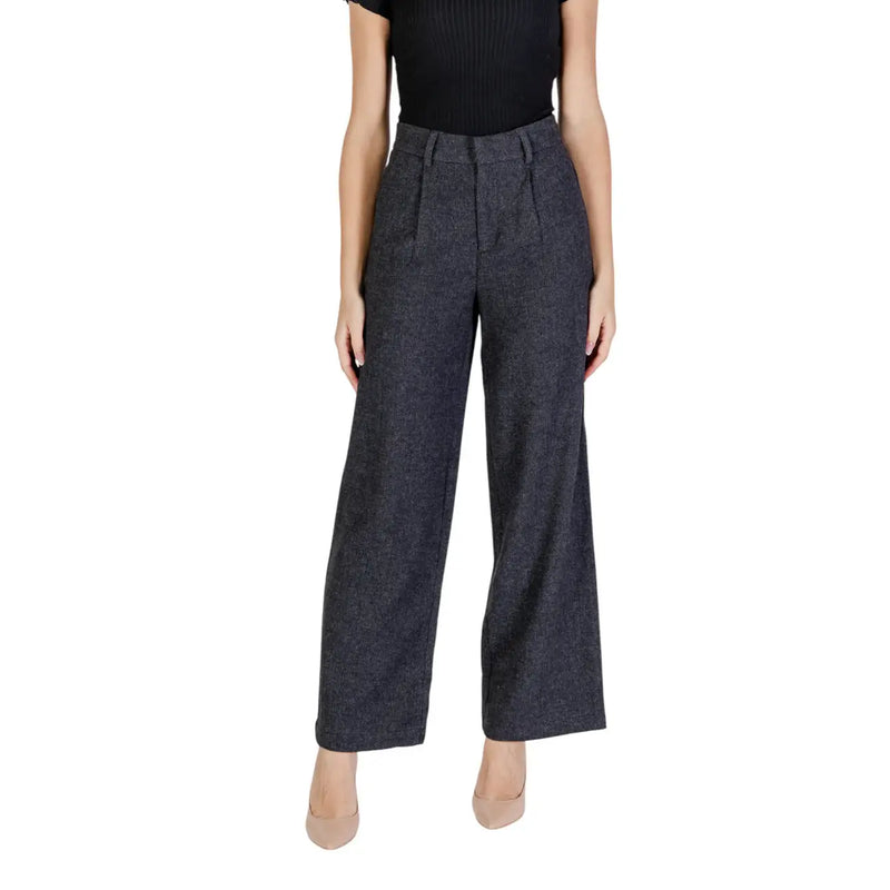 Only Graue Damenhose aus Wollmischung mit weitem Bein, hohem Bund und dezentem Strukturmuster für Herbst und Winter, schmal geschnitten