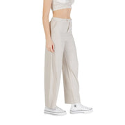 Beige Leinenmischgewebe-Hose mit hohem Bund, weitem Bein, Reißverschluss vorne und Seitentaschen von Only Frauen, Vorderansicht