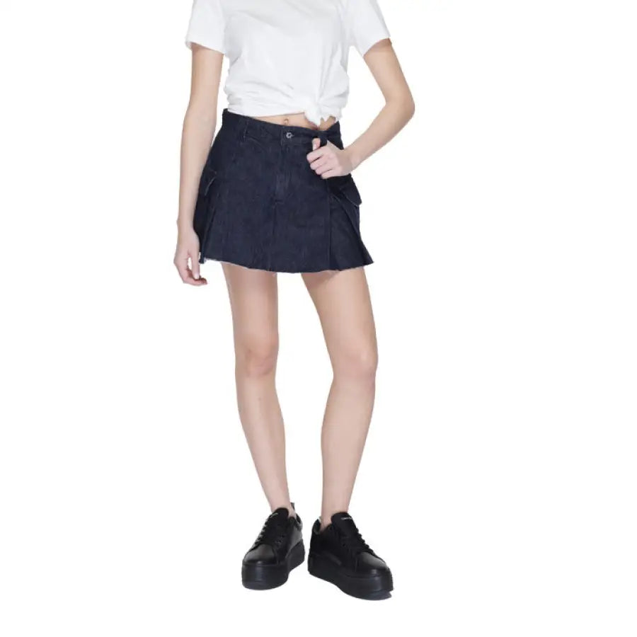 
                      
                        Only - Only  Damen Shorts
                      
                    