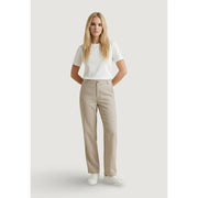 Only Beige Damenhose mit geradem Bein, klarer, taillierter Passform, dezenten Bügelfalten, Viskose, normale Passform