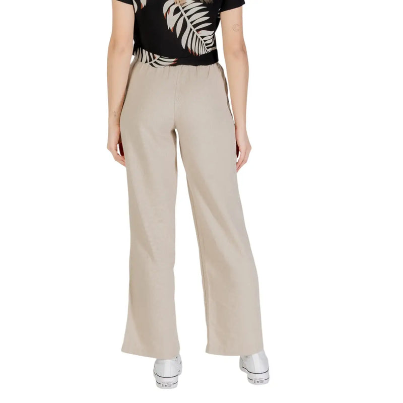 Only Beige Damenhose aus Leinen-Viskose mit weitem Bein, glattem, tailliertem Stoff und dezenten Seitennähten, Größe M