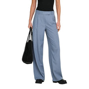Hellblaues Polyester only Damenhose mit weitem Bein, taillierter Passform, Reißverschluss und dezenten vertikalen Bundfalten