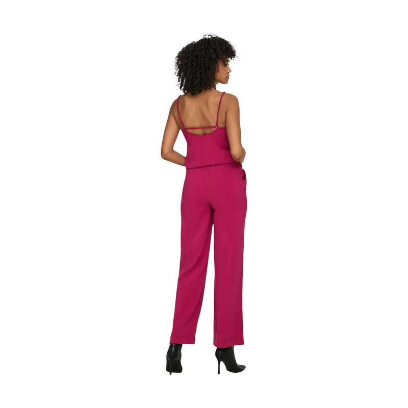 Ärmelloser Jumpsuit aus fuchsiafarbenem Viskose mit dünnen Trägern und Rückenausschnitt von only Damenhosen Madeli Oaklyn Long Kollektion