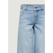 Jeans aus hell gewaschener Baumwolle von Only Damenmodell mit weitem Beinausschnitt und klassischem Fünf-Taschen-Design in Hellblau
