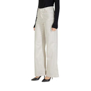 Light-colored wide-leg trousers for women from White Liu Jo featuring zip, button, and pockets