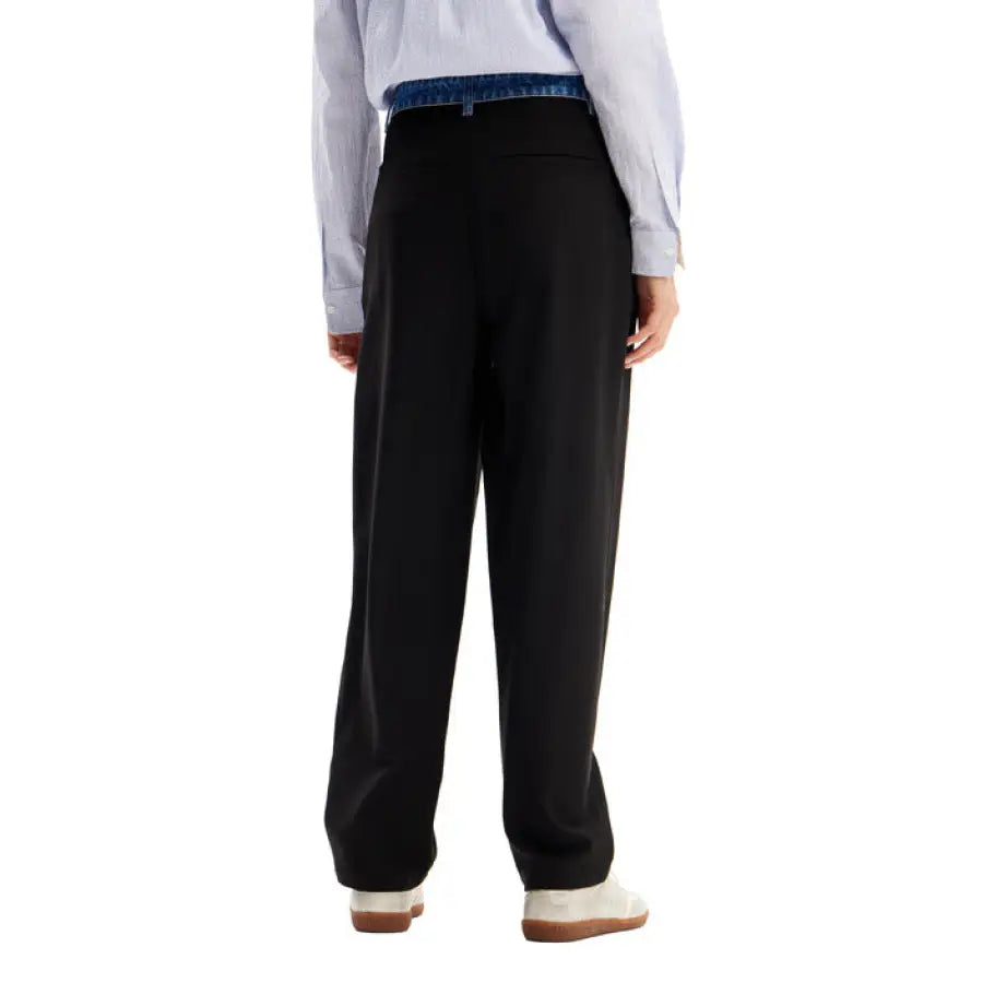 Desigual women trousers in black from Desigual Desigual collection