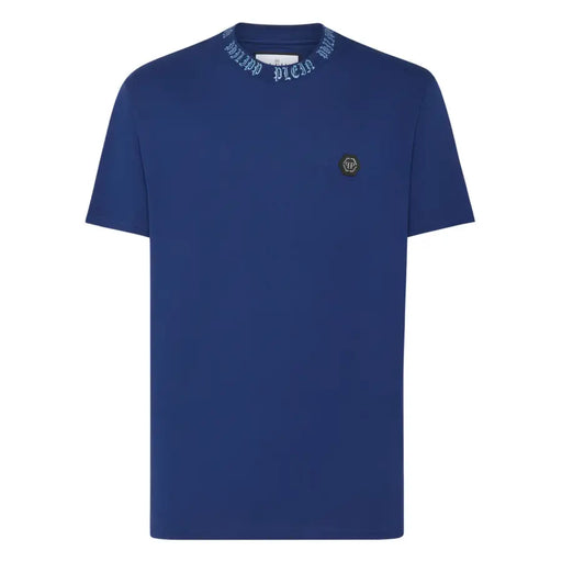 Philipp Plein Männer t-shirt Marineblaues Kurzarmshirt mit geripptem Kragen, weißem Sticktext und schwarzem Logo-Patch auf der Brust