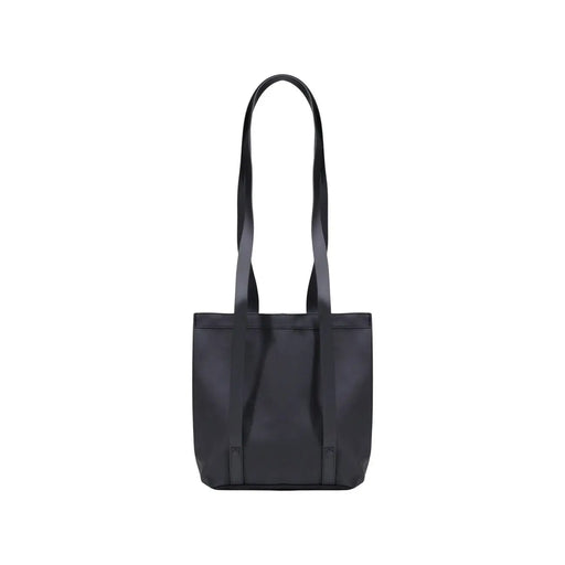 Rains Damen-Umhängetasche aus schwarzem Polyester mit elegantem, glänzendem, minimalistischem Design, Maße: 8 x 15 x 8 cm