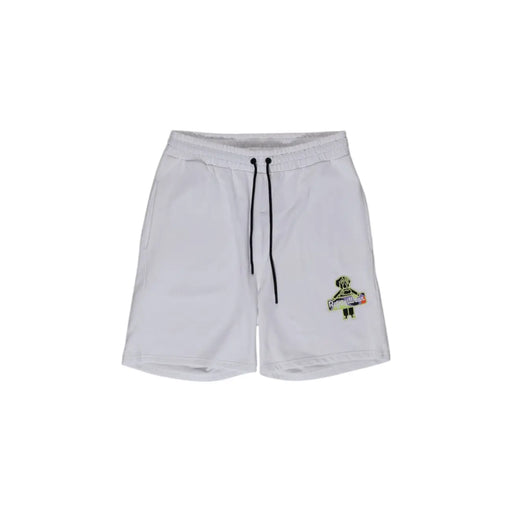Refrigiwear Shorts für Herren aus weißer Baumwolle mit schwarzen Kordelzügen und farbigem, gesticktem Aufnäher am linken Bein (Vorderansicht)