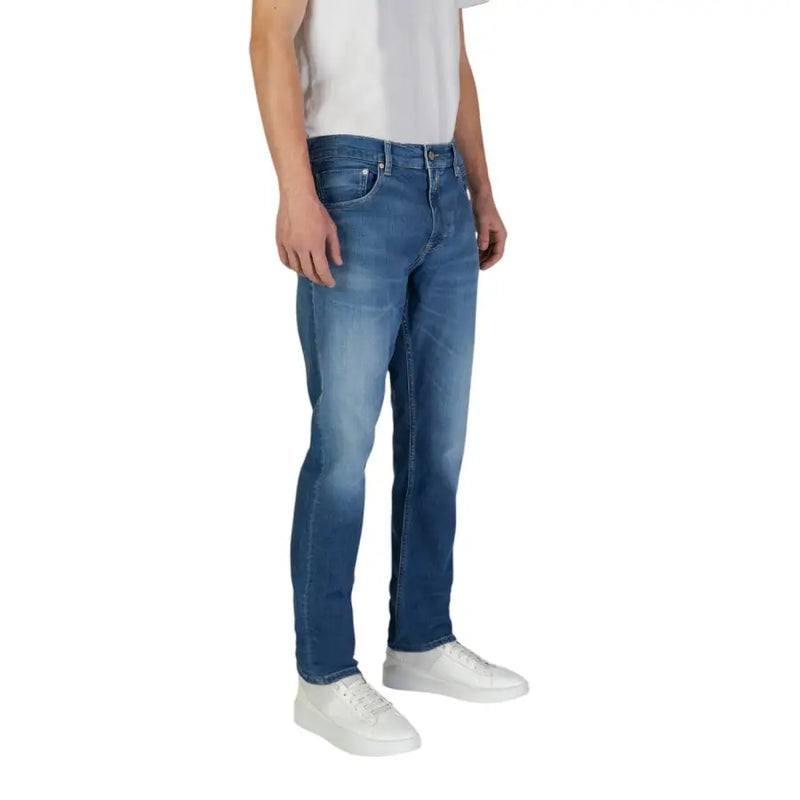Replay men jeans in blue slim fit denim with faded wash and zip and button details