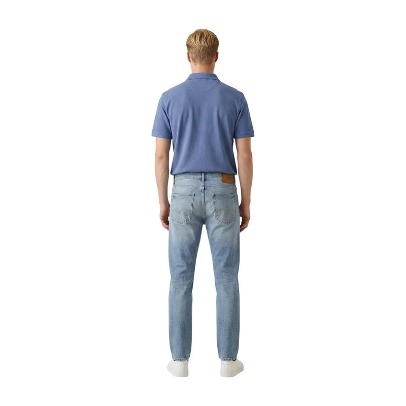 Replay men jeans light blue regular slim cotton stretch with classic five-pocket design and brown leather brand patch