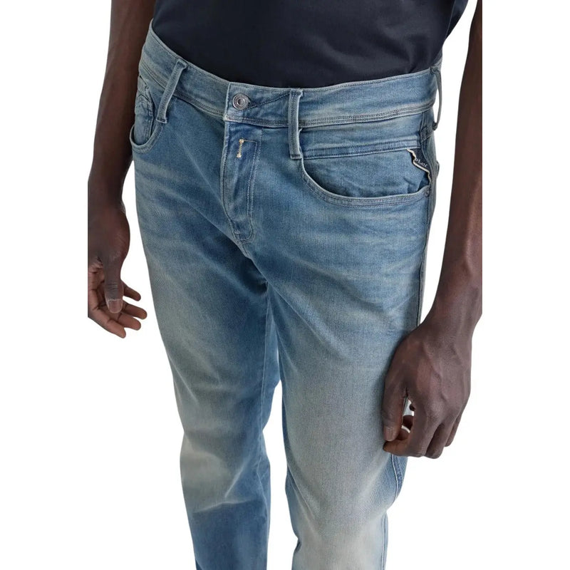 Replay Slim-Fit-Jeans von Anbass für Herren aus hellem Denim mit verwaschenem Used-Look und dezenten Auswaschungen an den Beinen, Vorderansicht