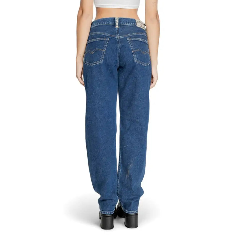 Replay women blue denim jeans with classic five-pocket design and slightly faded wash from fall winter collection