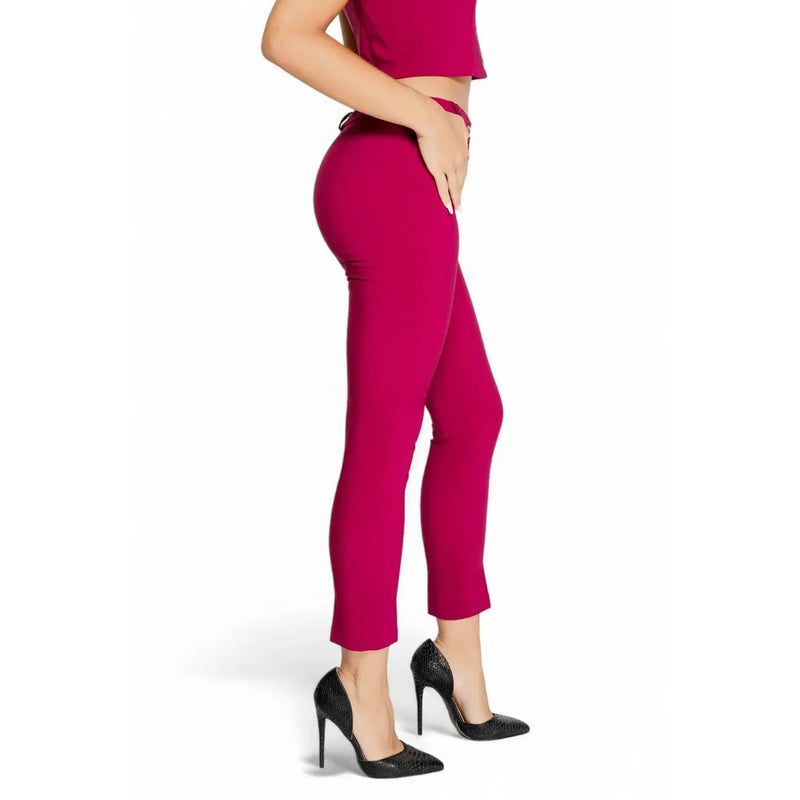 Rinascimento Damenhose aus fuchsiafarbenem, hochgeschnittenem Polyester mit bordeauxfarbenem Reißverschluss und elegantem, figurbetontem Design