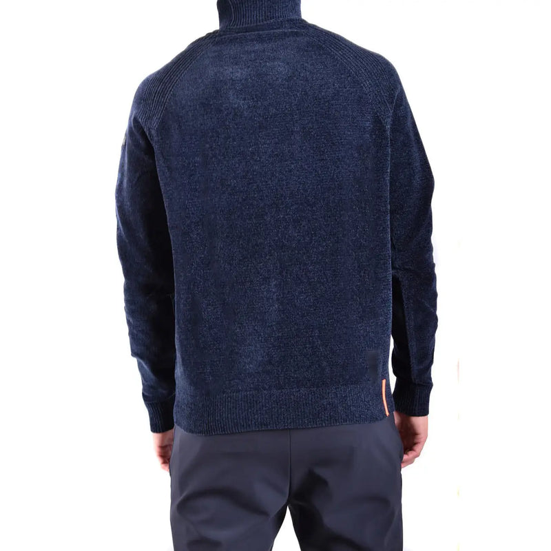 Rrd Rollkragenpullover für Herren aus dunkelblauem, strukturiertem Strick mit gerippten Bündchen und Saum, Vorderansicht