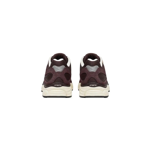 Saucony Herren-Sneaker Progrid Omni 9, braun, aus Synthetik, mit dunkelburgunderrotem und weißem Mesh-Wildleder-Obermaterial und klobiger Sohle