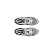 Silver and black saucony unisex running shoes with mesh upper and white laces synthetic material progrid omni 9