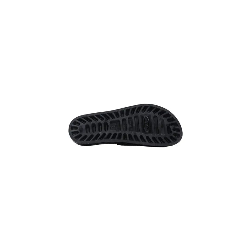 Sensi Herren-Slipper La Jolla Urban mit schwarzer Gummisohle, offenem Zehenbereich, strukturierten Rillen und geprägtem Markenlogo