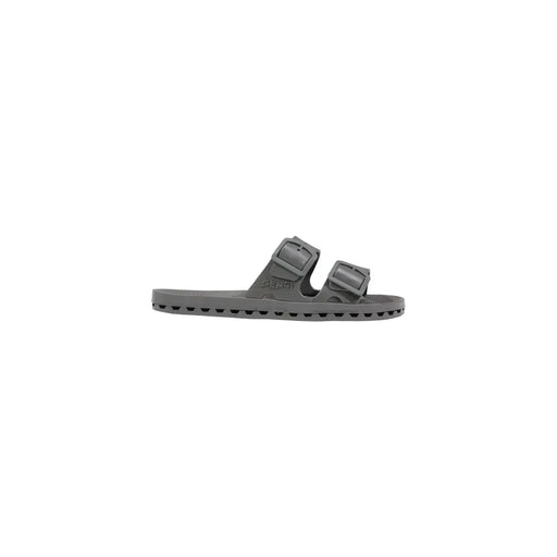 Sensi Damen-Pantoffeln „La Jolla“ aus grauem PVC mit offener Zehenpartie, grauem Gummi-Schieberdesign und zwei verstellbaren Schnallenriemen.