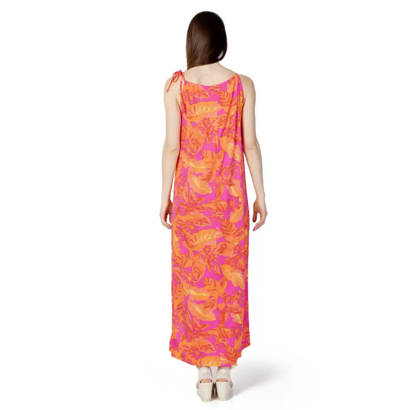 Sleeveless lace dress in 100% viscose featuring a vibrant pink and orange tropical leaf print maxi style for spring and summer