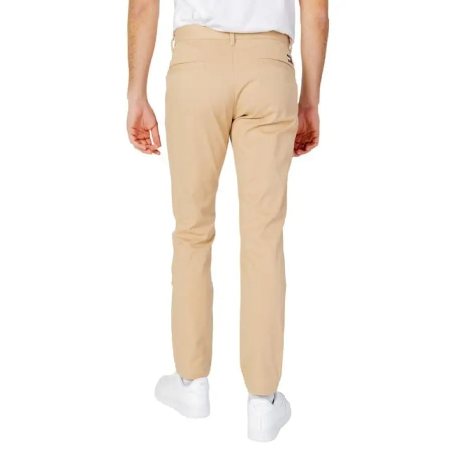 Tommy Hilfiger Jeans slim chino trousers in sand color for men.