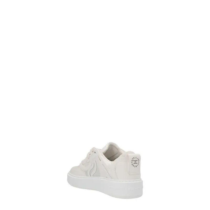 Weißer Plateau-Sneaker aus Leder mit elegantem, minimalistischem Design und dezentem Fersenlogo für Damen von Stella McCartney