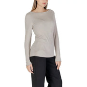 Street One beige long round neck knit sweater for women in light gray with a fitted silhouette and ruffled cuffs
