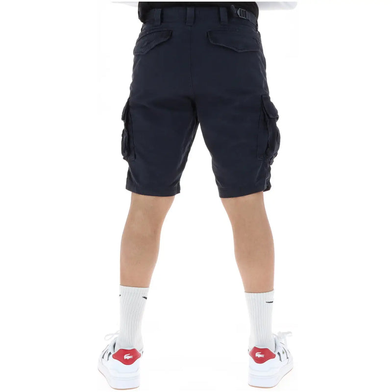 Superdry Dunkelblaue Herrenshorts mit mehreren Cargotaschen und Gürtelschlaufen, Vorderansicht